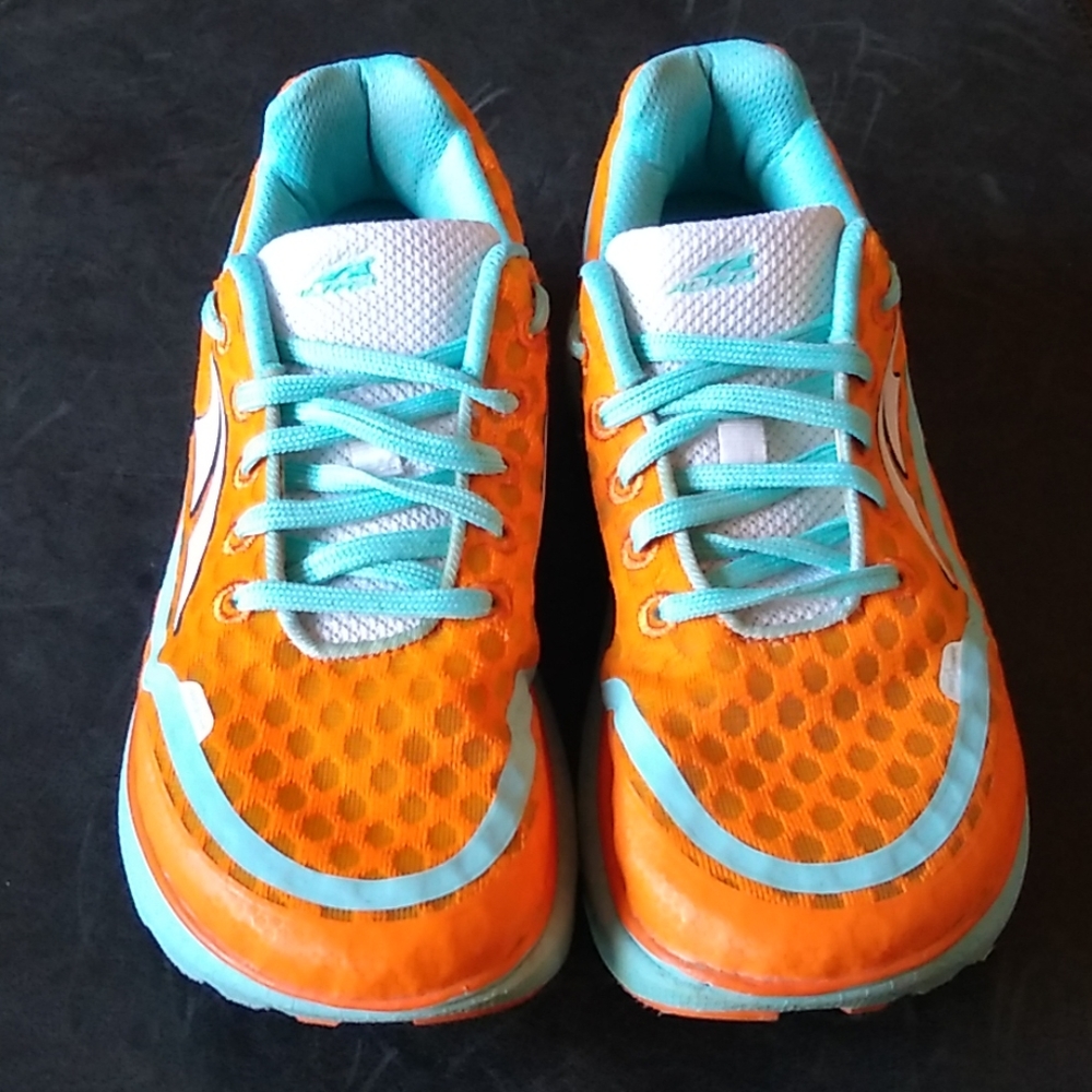 Altra Paradigm walking/running shoes